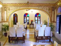 Hotel Radhika Haveli, Mandawa - spa