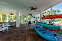 DIRECT WEEKI WACHEE RIVERFRONT!! KEY WEST PARADISE! - 4-Star