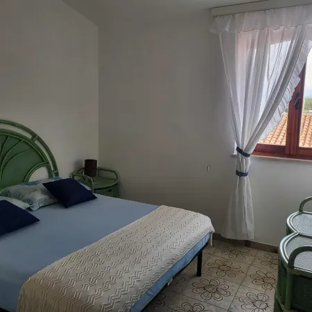 Sea view apartment with FREE PARKING in the courtyard 30 meters from the sea on OFFER