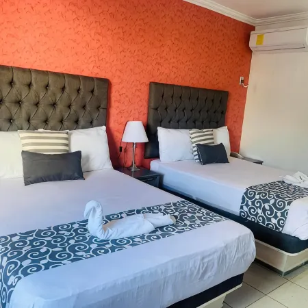Hotel & Suites Bausan