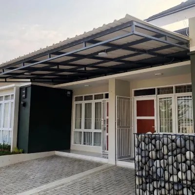 Shakilla House 6C blok J-03 Syariah Cigalumpit Cianjur - 2-Star