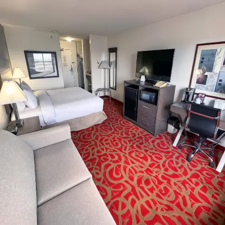 Ramada by Wyndham Sherwood Park