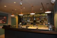 Radisson Blu Hotel, Cairo Heliopolis - Bares