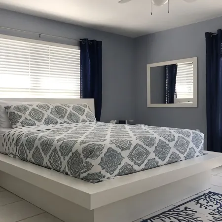 Luxury Beachfront House on Cayman Brac's Nicest Beach! Vacation your way!