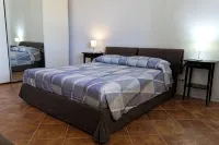 Indipendent Semi-Detached Villa in the Countryside, Surrounded by Greenery - 3-Star