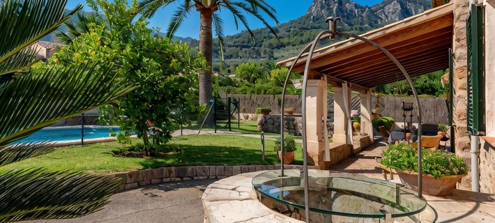 Sa Finqueta Luxury Elegant Mansion with breathtaking views in Sóller Hotels in Soller