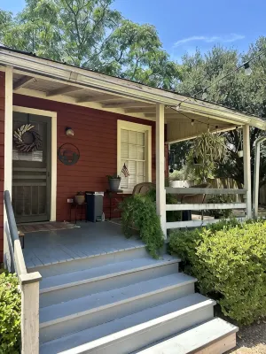 Wensel Cottage in downtown Natchez Walking distance to most shops & restaurants. - 3-نجوم