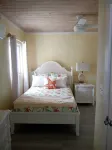 960 Sq. ft  Beach  Front Villa located in Steventon, Exuma,  Bahamas . - Villas