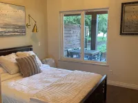 2 bedroom Oceanfront  - Billing spit Hotels in Sooke
