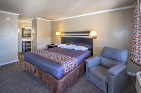 Surf Motel and Gardens