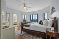 Historic Charm at Richmond Hill - Boutique