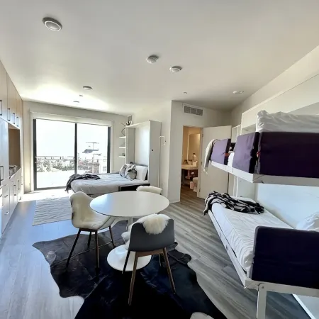 Canyon Haus 301 - Mountainside Modern Deluxe Studio - Pool+Gym+Arcade