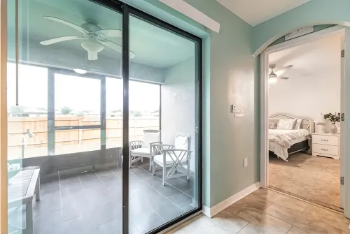 Retreat with bike access/full kitchen/Fence yard/board games/mins from Orlando - 3-Star