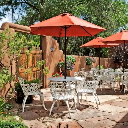 The Parador Farmhand 1 Downtown
