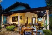 Grand Conch 4 Br Villa -3 Min Walk to the Beaches - spa