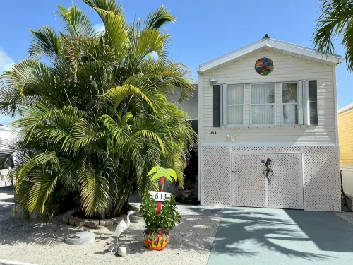 Wonderful Chalet, with Terrace & Private Patio – 20 miles from Key West. - WiFi