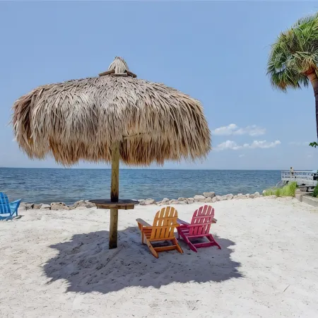Tiki Themed Condo on Tampa Bay