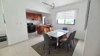 Torre de Lujo Con Piscina y Seguridad - Хоумстей