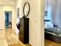 Spacious Design Retreat for Groups & Families - Homestays