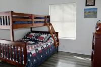 The Lone Star Haüs: 2 BR House in Schertz, TX - 2-Star