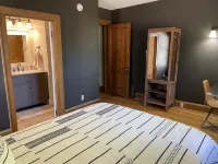 Downtown Waconia Charmer! - Gym