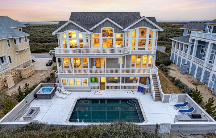 Oceanfront, Game Room, Decks, Heated Pool, Hot Tub, Ocean Views, Fully Loaded