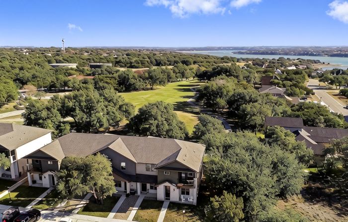 New Lake Travis Home on Golf Course w/Golf Cart
