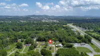 Cartersville Colonial Family-Friendly Retreat with Spacious Yard - Boutique