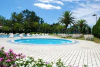 Shizunami Resort Hotel Swing Beach - С бассейном