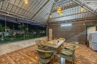 Elivaas Signature 5 BHK with Pvt Pool & Garden - Zenora - Wifi