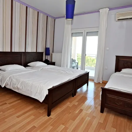 Guesthouse Vissinokipos - Biker Friendly - Motorradhotel