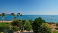 Stunning 3 bed 3 bath front line villa in  the heart of Coral Bay - 2-Star