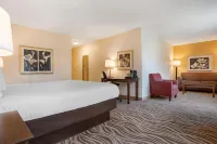 Best Western Plus Oak Mountain Inn - parking