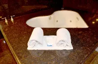 Dynasty Suites Hotel - 2-Star