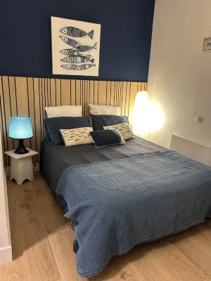 Superb modern studio in typical neighborhood - 3-Star