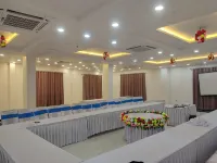 Hotel Aastha Shree Dham - Balkoner