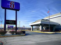 Motel 6 Pine Bluff, AR