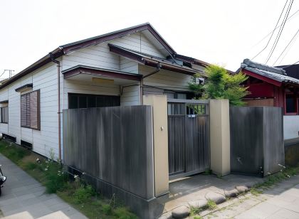 ｈａｌｅｔｔｏ　ｈｏｕｓｅ　ＳＡＫＡＮＯＳＨＩＴＡ