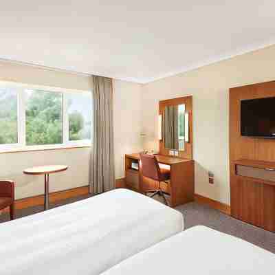 DoubleTree by Hilton Coventry Rooms