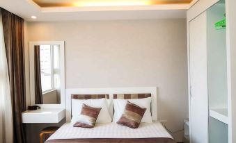 Van Nam Hotel Nha Trang