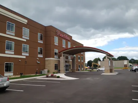 AmericInn by Wyndham Waupun