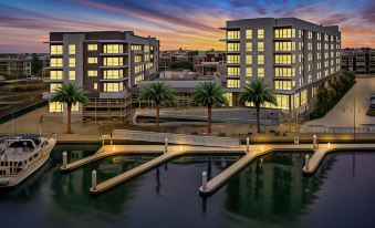 Courtyard Marina del Rey