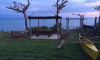 Kandugyap House by the Sea - Housity