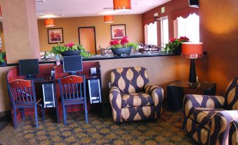 Crystal Inn Hotel & Suites - West Valley City