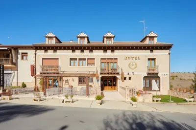 Hotel Puerta Sepúlveda Hotel di Santo Tome del Puerto