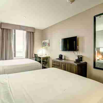 LeTap Hotel Near AirTrain JFK Airport Rooms