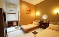 Patria Garden Hotel Hotel a Sukorejo