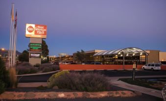 Best Western Plus Raton Hotel