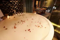Eska Hotel Hotels in Batam