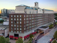 Hilton Orrington/Evanston Hôtels à proximité de : Searle Center for Advancing Learning and Teaching